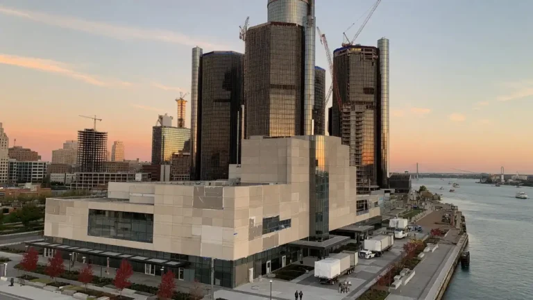 detroit marriott at the renaissance center
