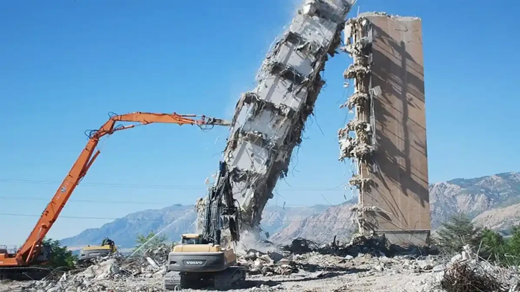 used heavy construction equipment