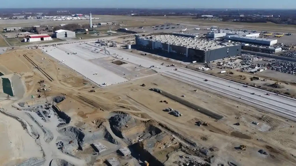 cvg expansion boone county kentucky amazon investment press release